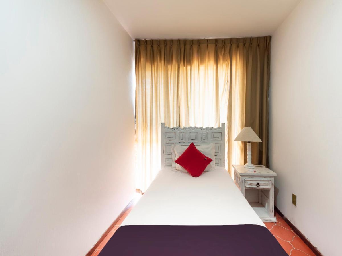 Suites Internacional Сапопан Екстер'єр фото